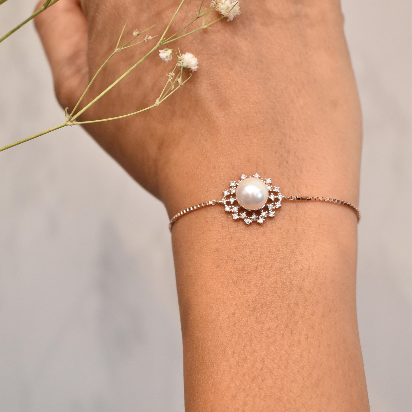 Pearl Dual Color Adjustable Bracelet
