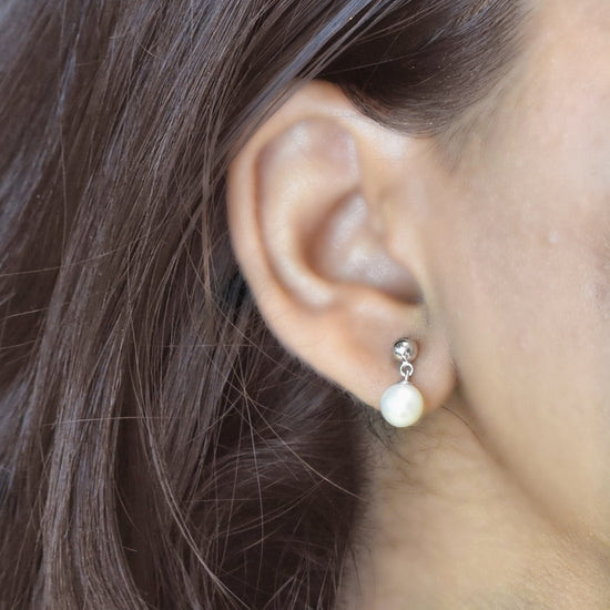 Graceful Pearl Stud Earrings