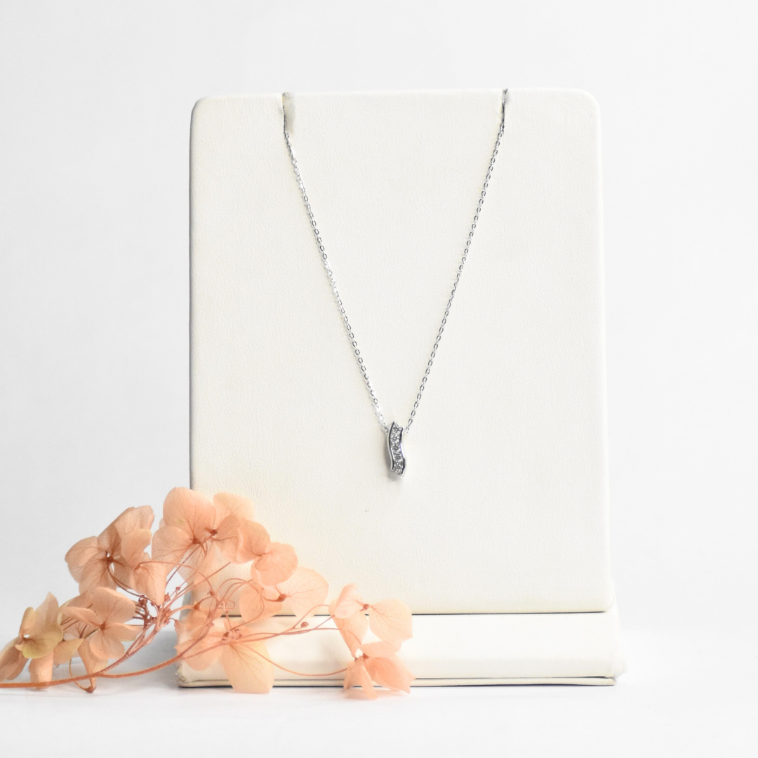 Tiny Silver Pendant Chain