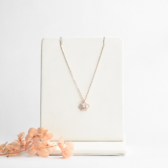 Dainty Crown Rosegold Pendant Chain