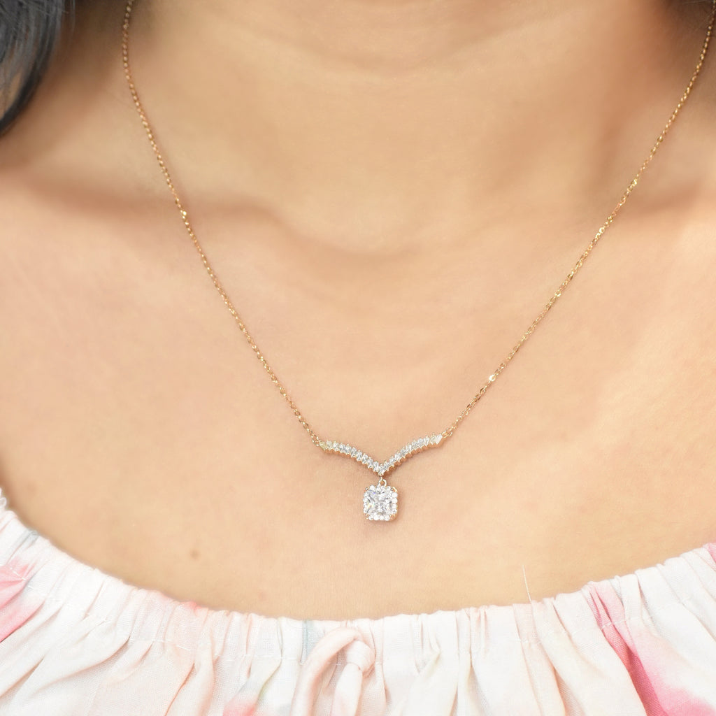 Mystic Rosegold Pendant with chain