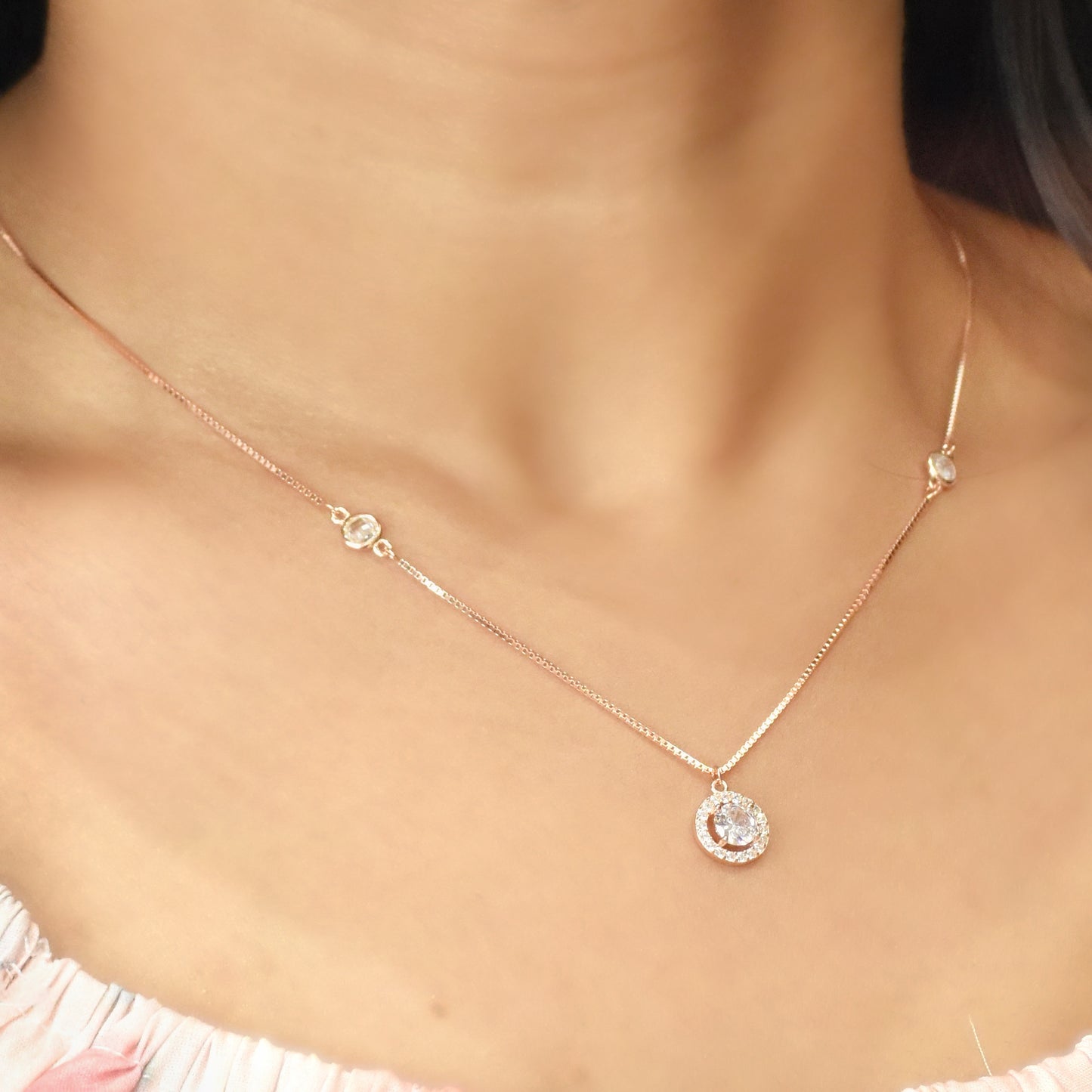 Verdant Solitaire Pendant Set