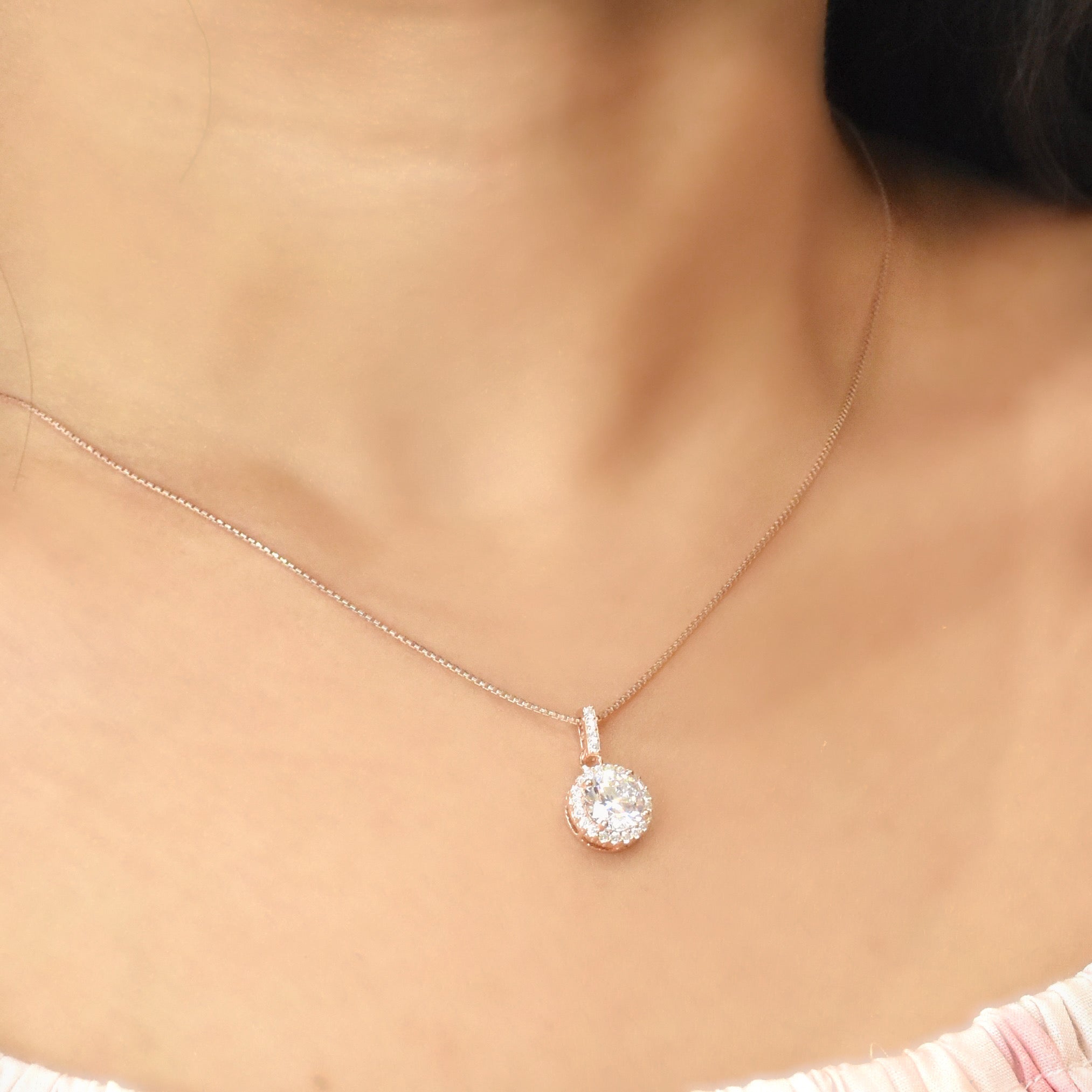 Gleaming Grace Pendant Set