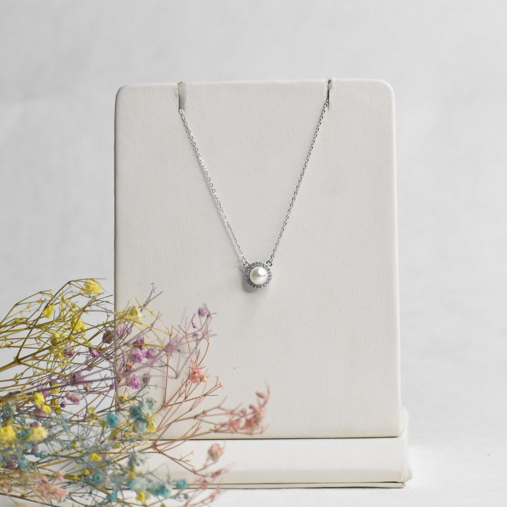 Classic Pearl Silver Pendant chain