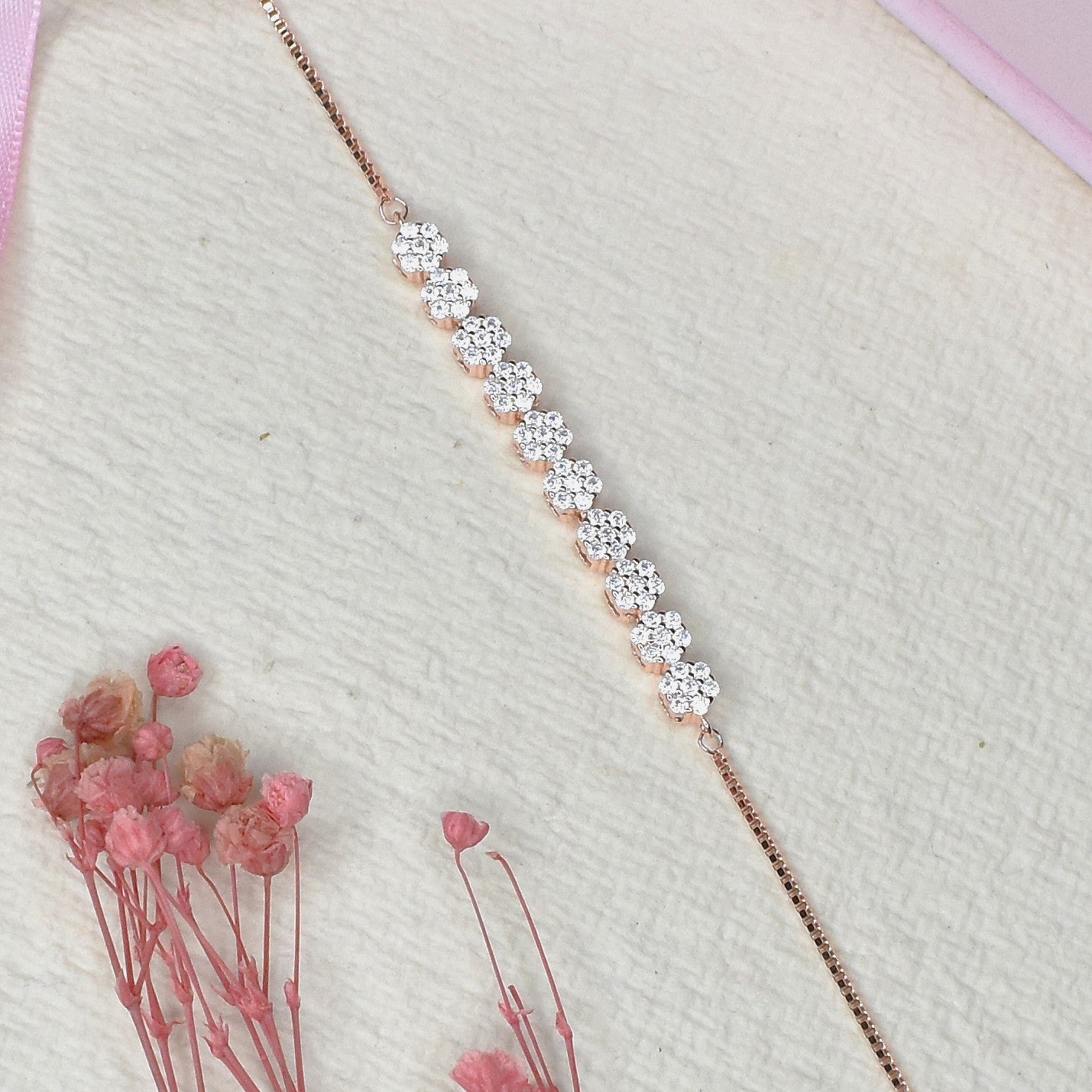 Small Flowers Bracelet