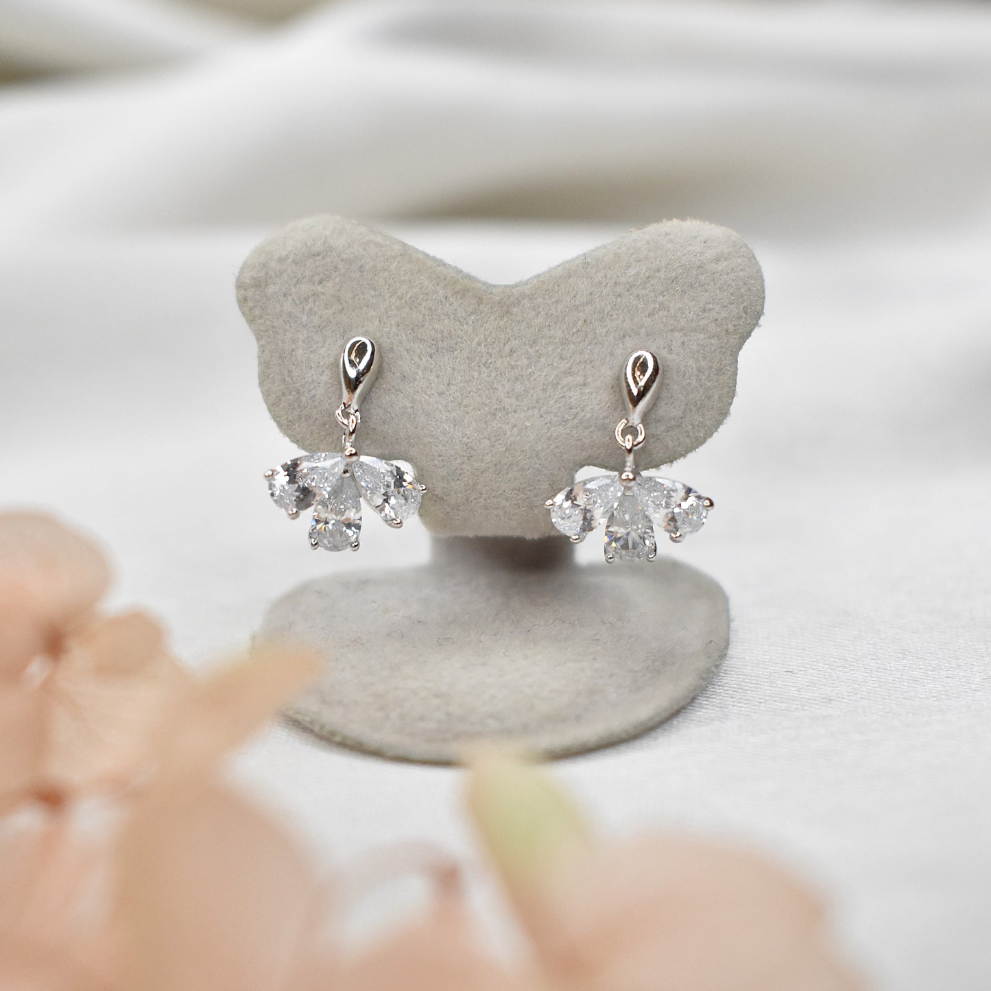Floral Shine Earrings
