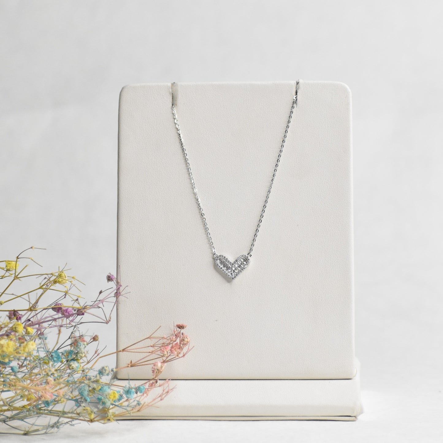 Cold Heart Silver Pendant Chain