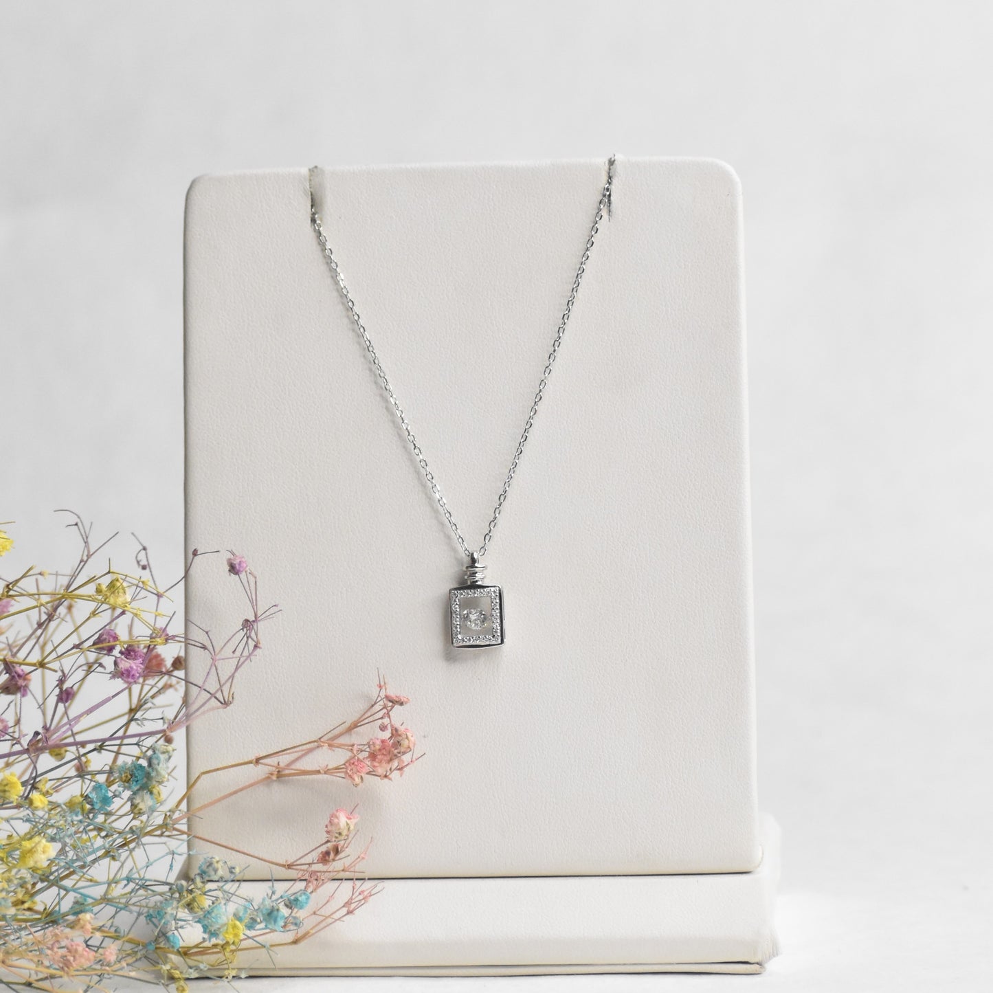 Delicate Dancing Diamond Silver Pendant Chain