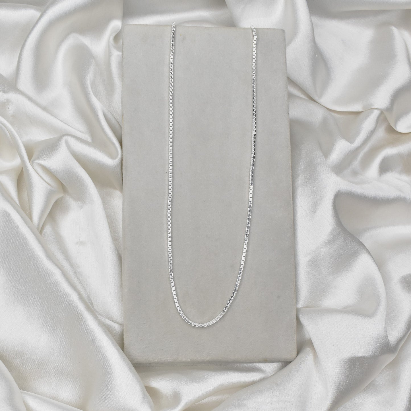 IronPulse Men's Chain