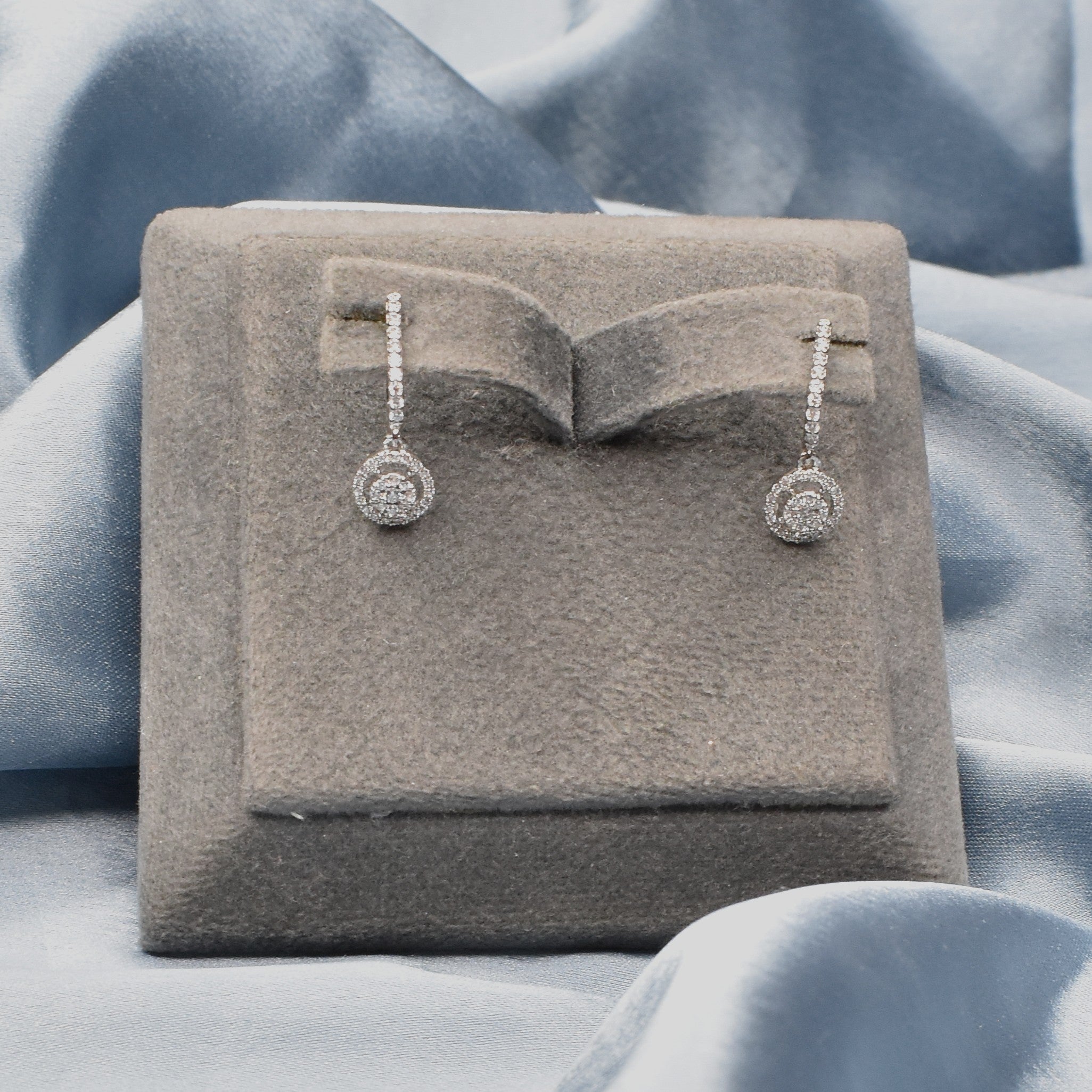 NIA Noir Luxe Earrings