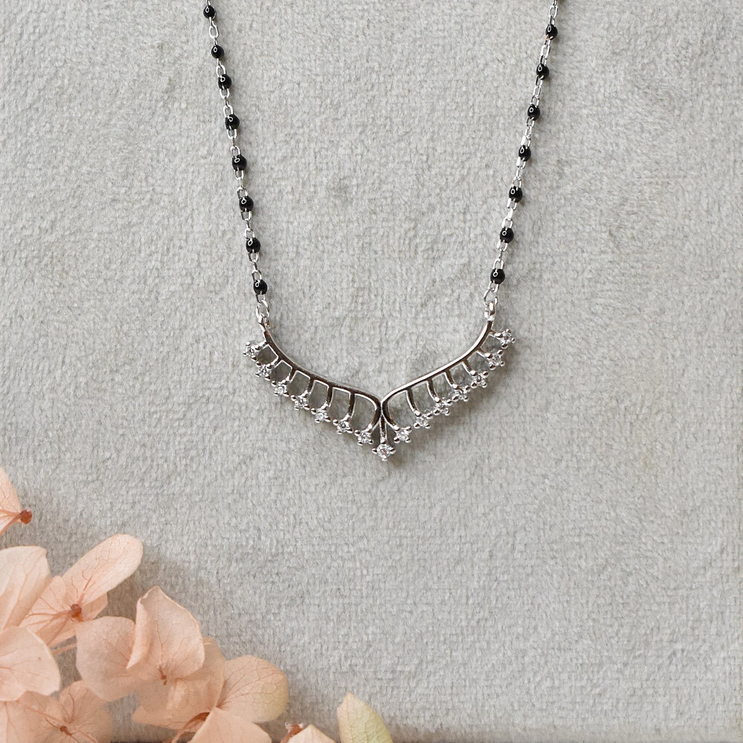 Aangi Mangalsutra