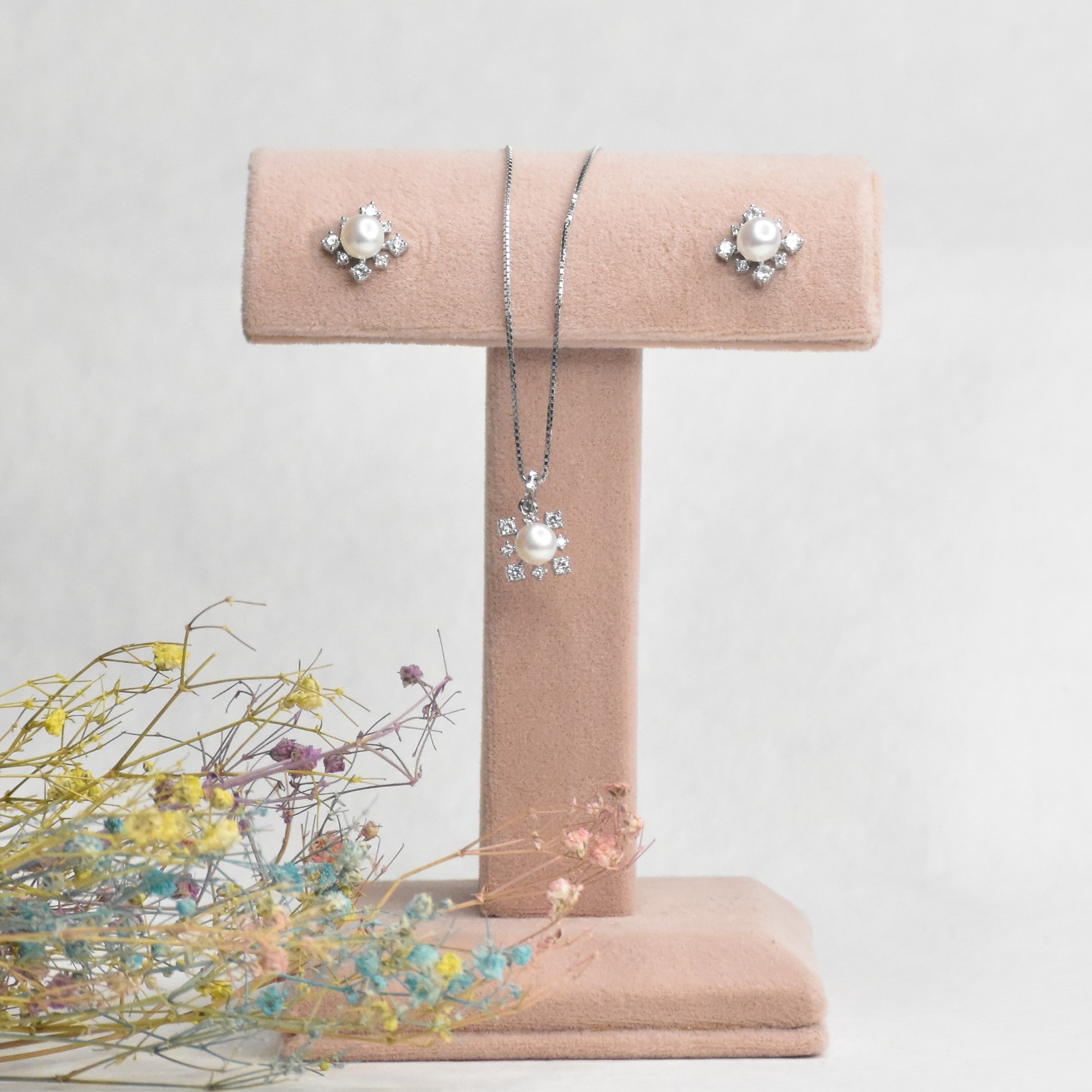 Pearl Square Silver Pendant Set