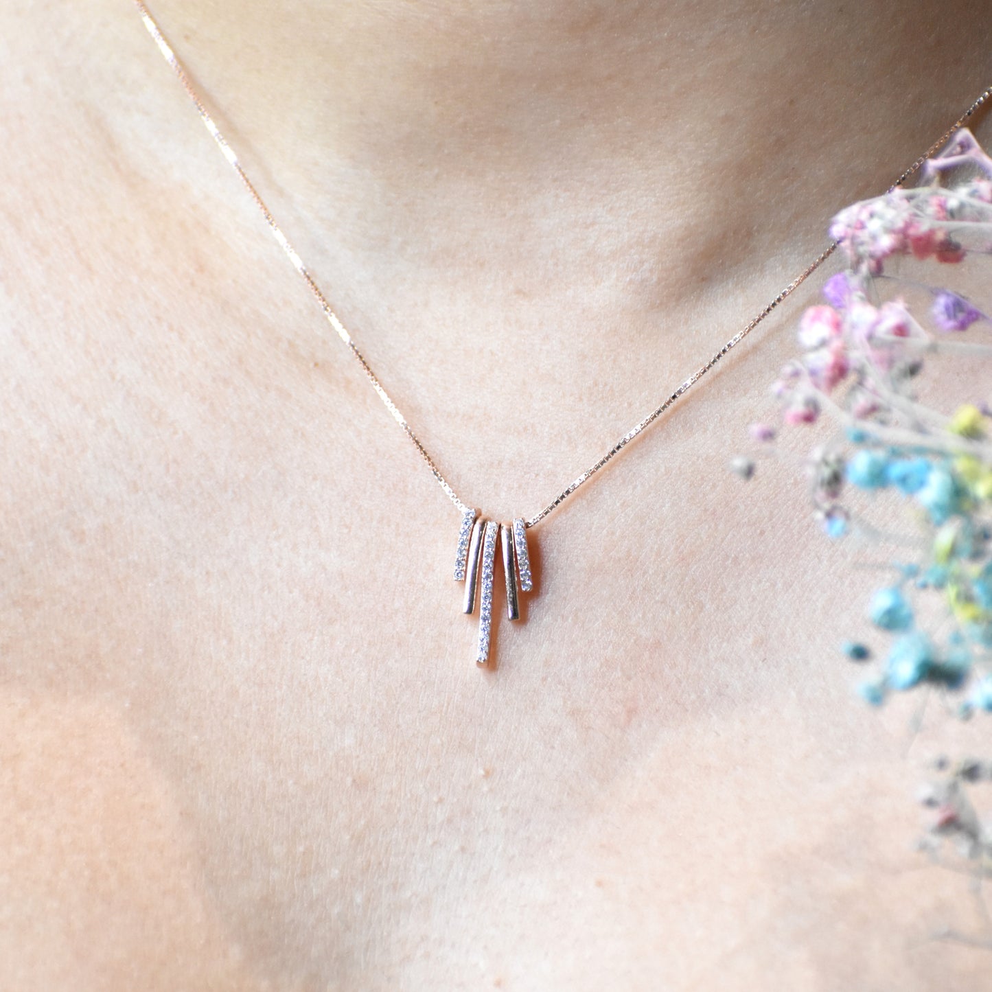 Coral Dual Colored Pendant Chain