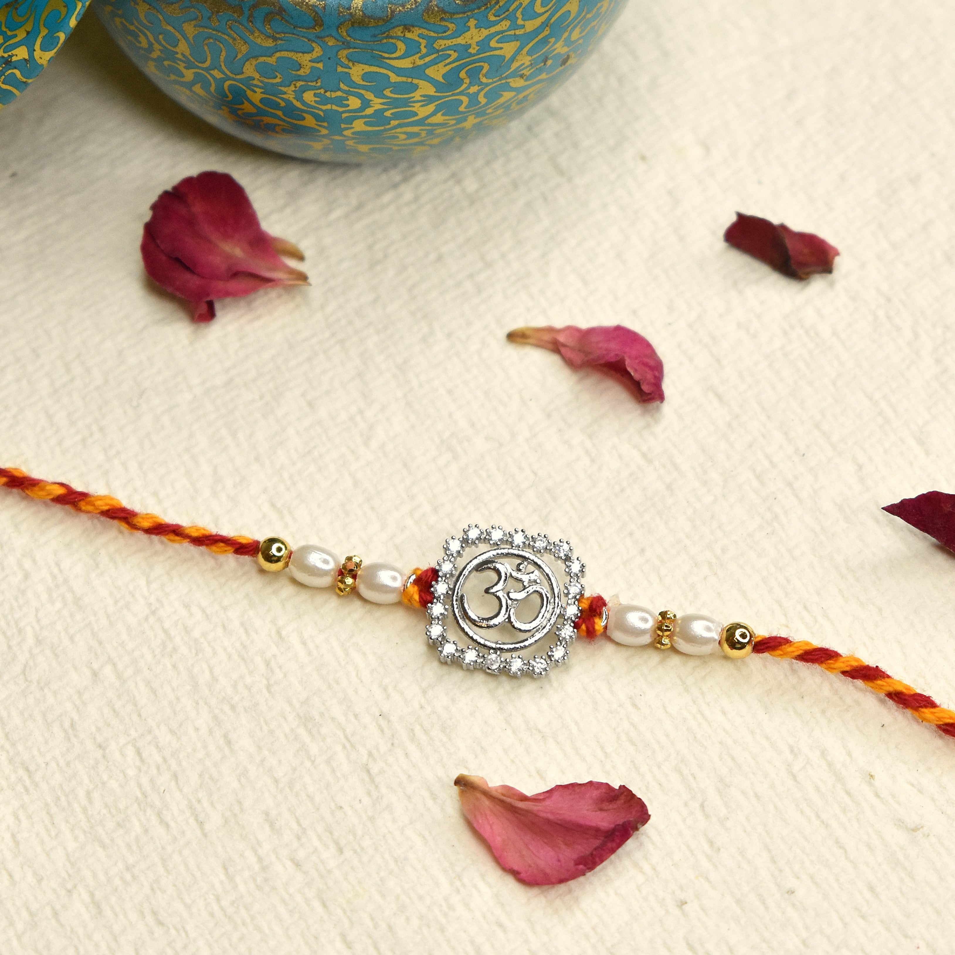 Cubic OM Rakhi