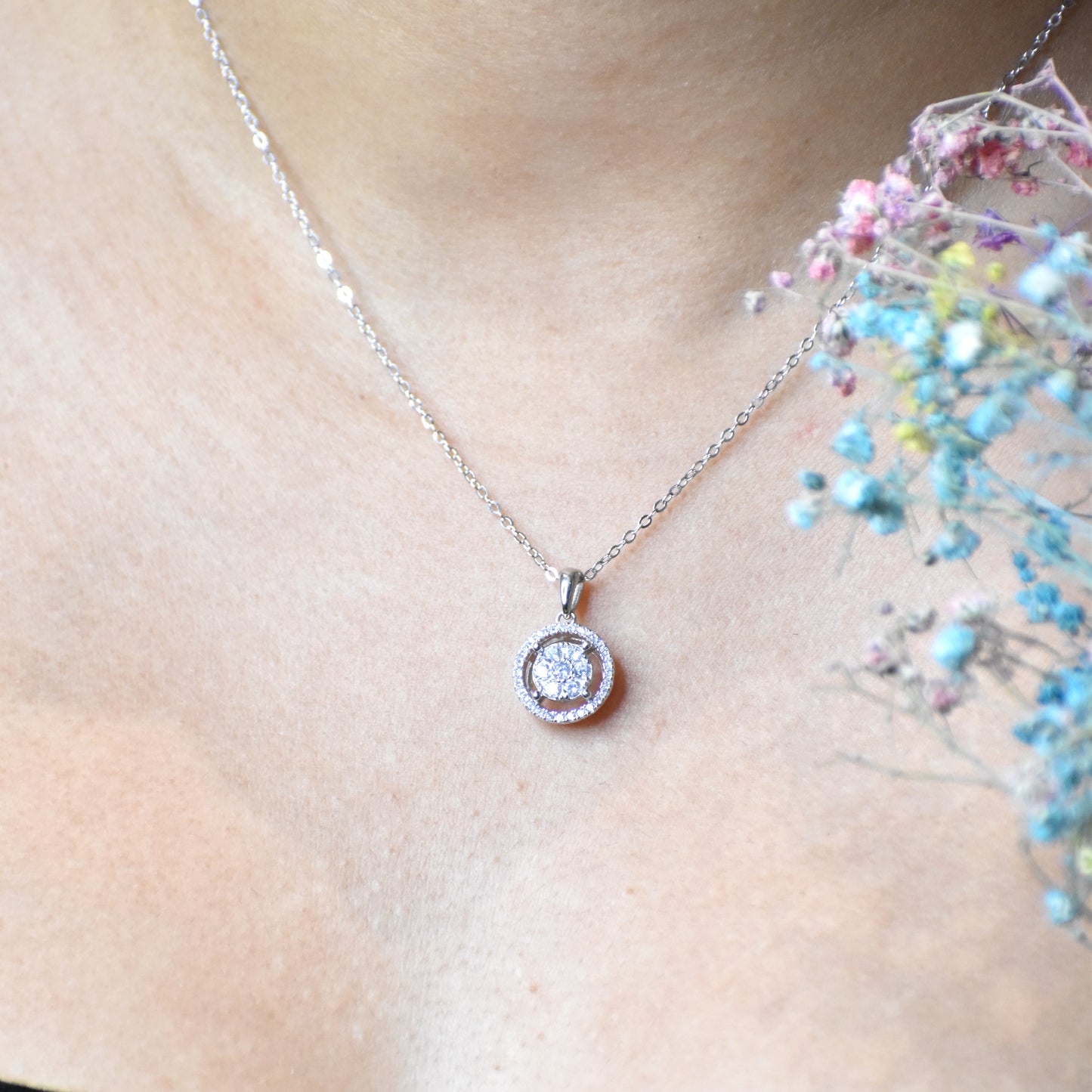 Dainty Silver Pendant Chain