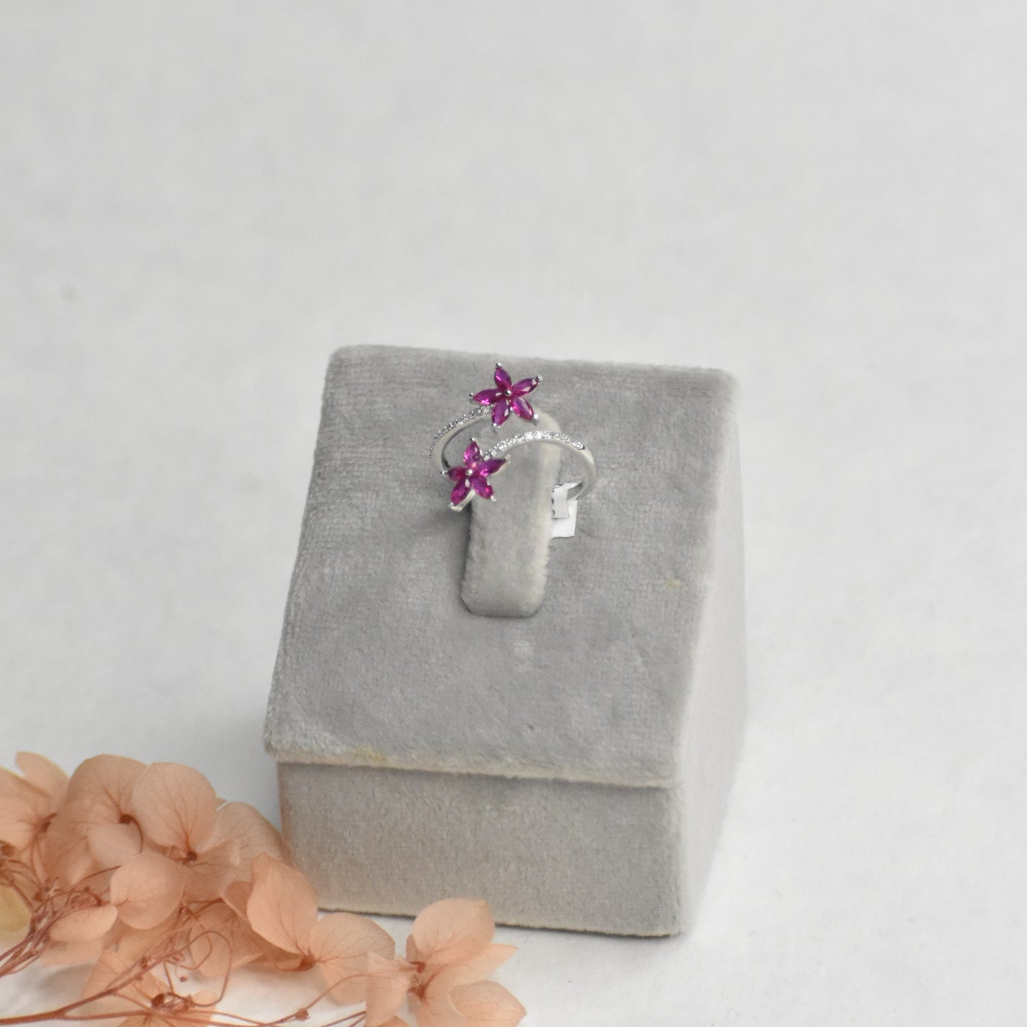 Floret Ring