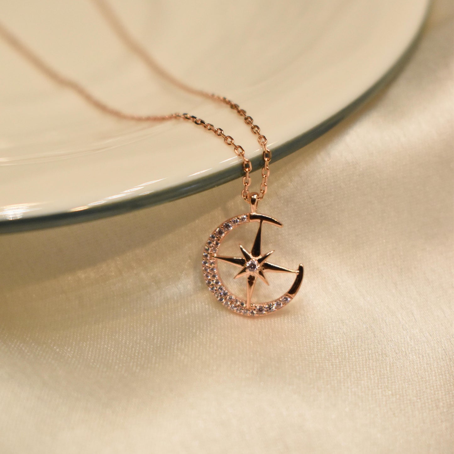 Moon & Star Pendant Chain