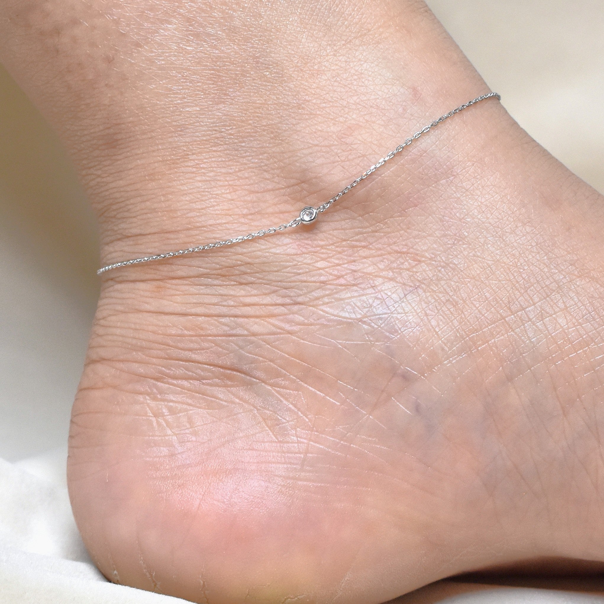 Cute Solitaire Anklet