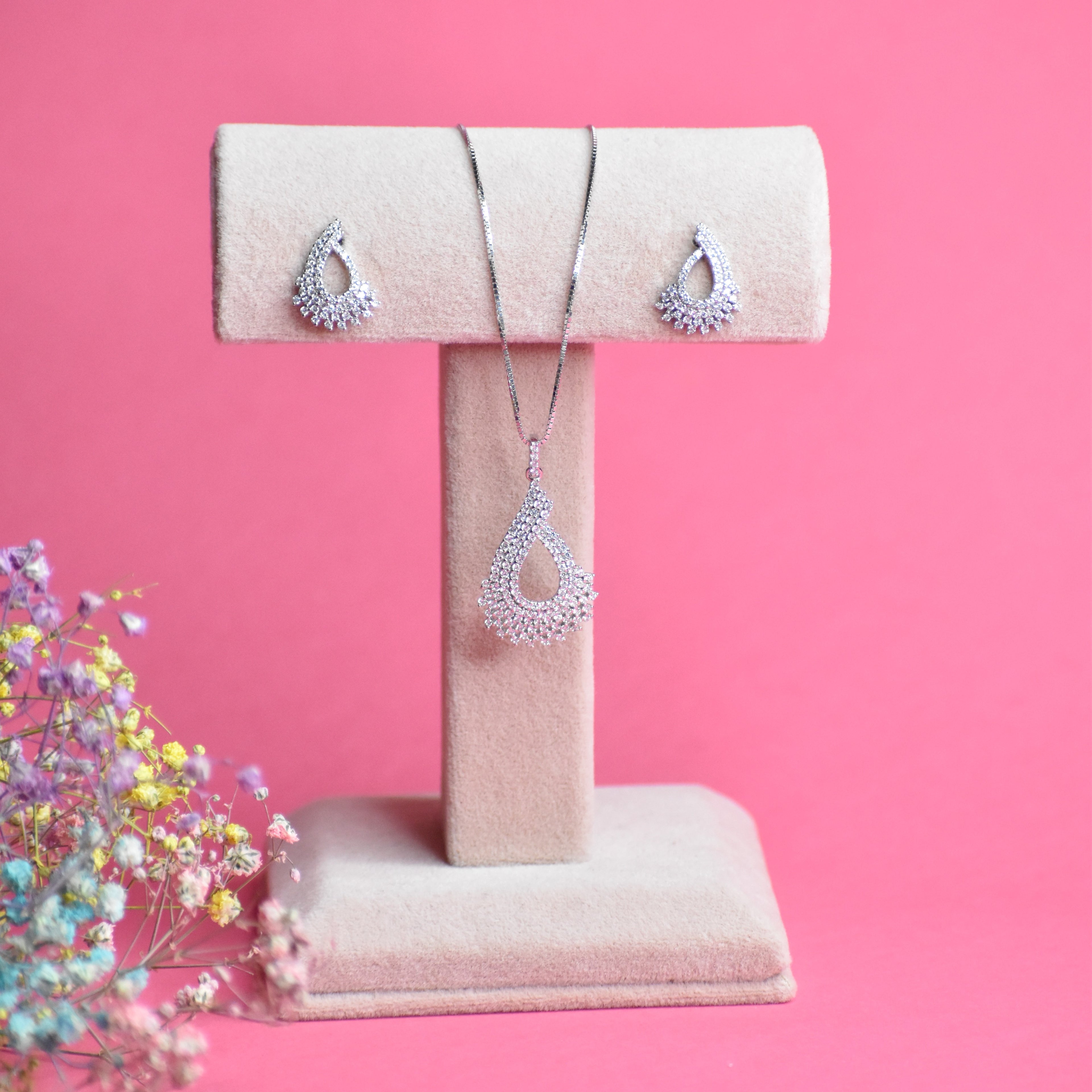 Queen's Crown Sterling Silver Pendant Chain