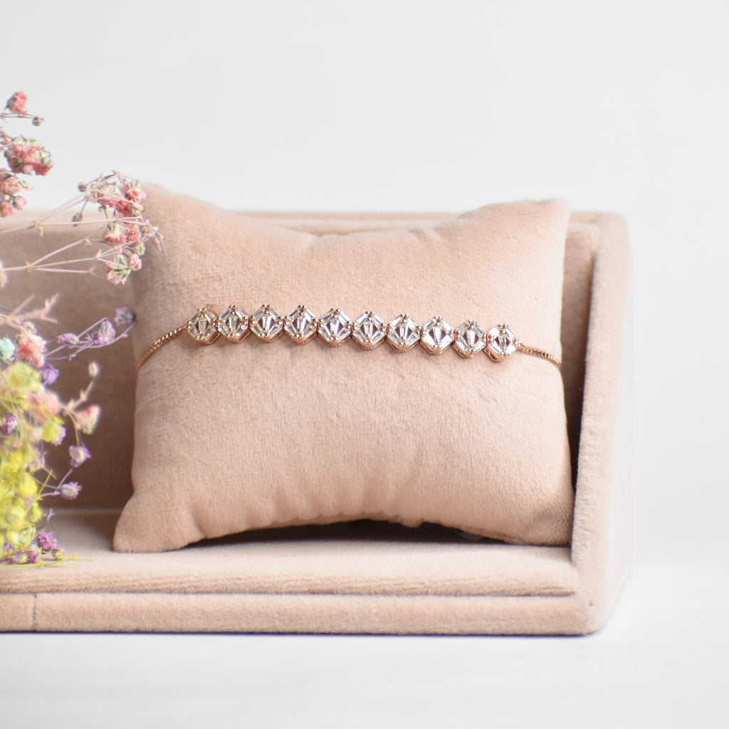 Graceful Adjustable Rosegold Bracelet