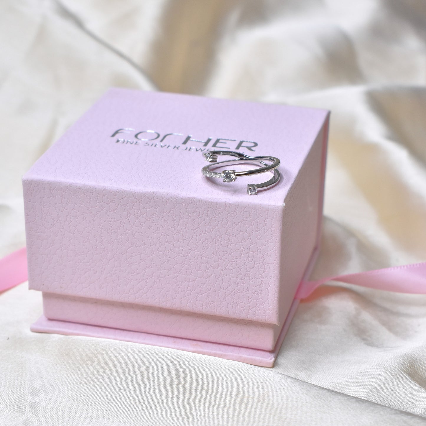 3 Solitaire Ring