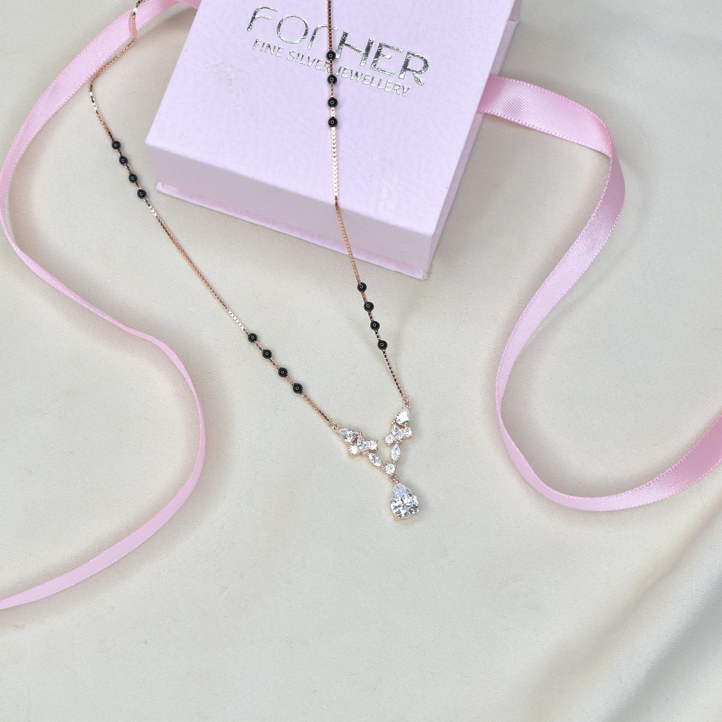 Flora Droplet Mangalsutra