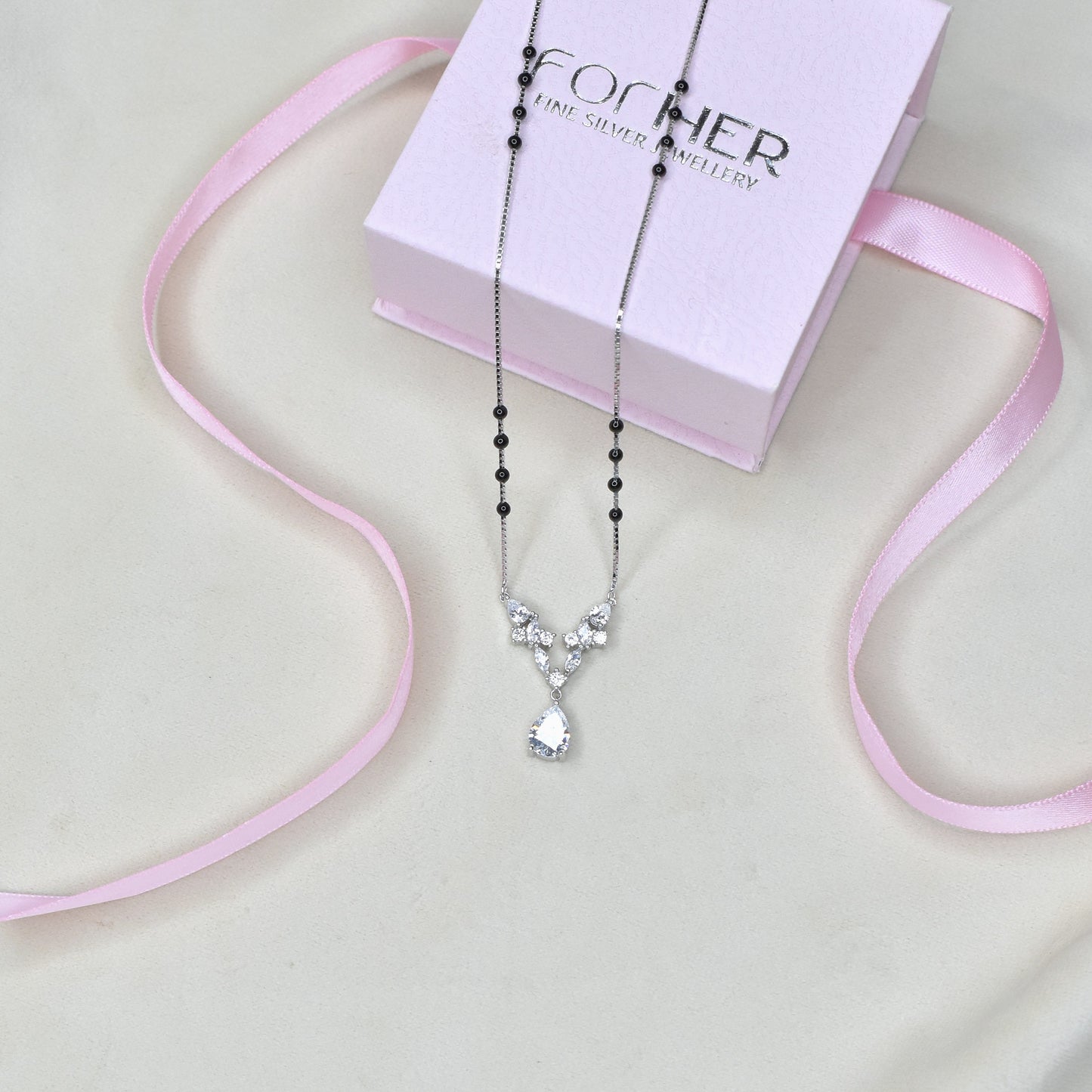 Flora Droplet Mangalsutra