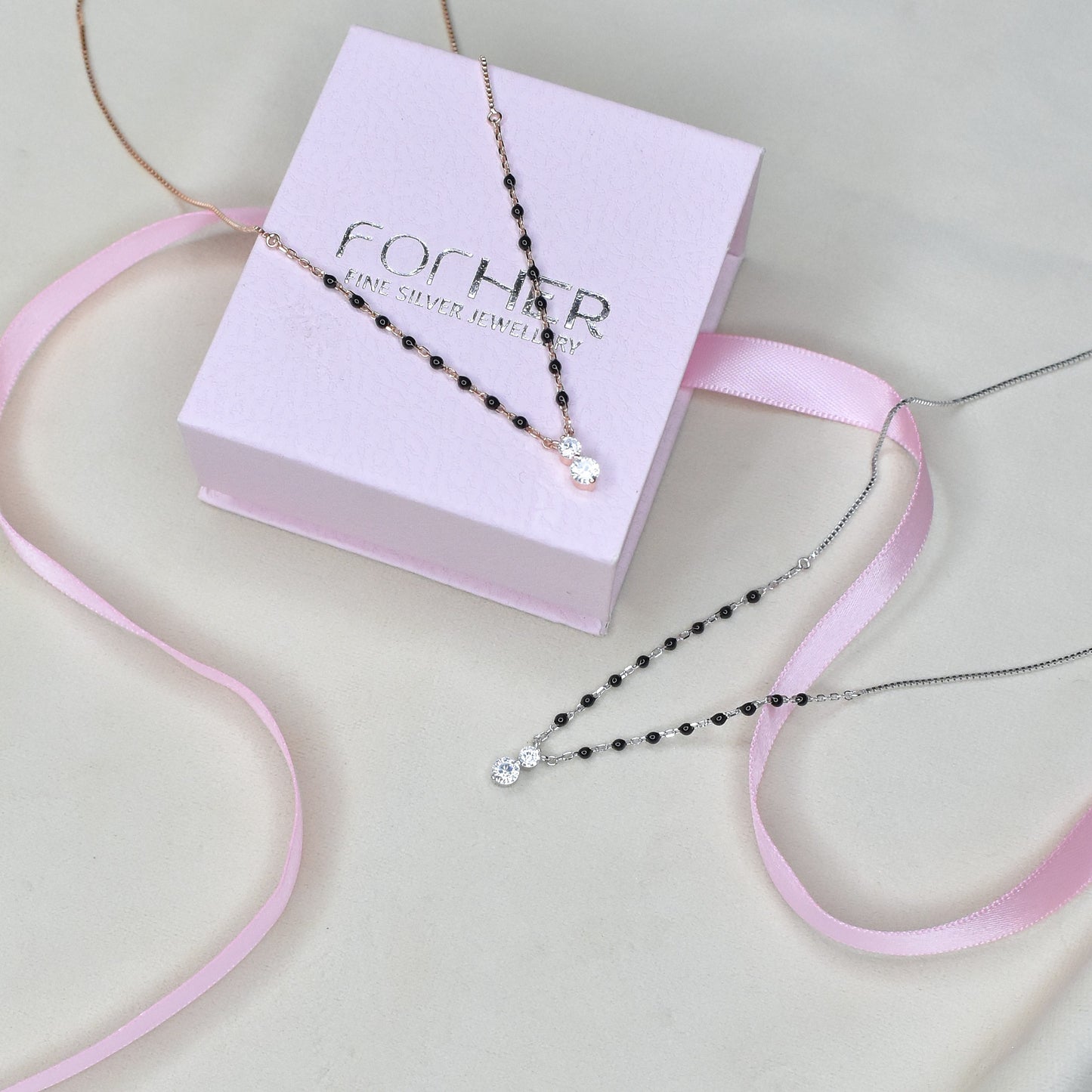 Solitaire Minimal Mangalsutra