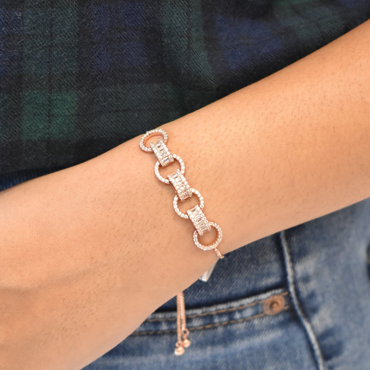 Entangled Rosegold Adjustable Bracelet