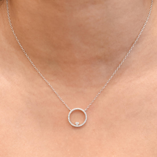 Silver Encircle Pendant Chain