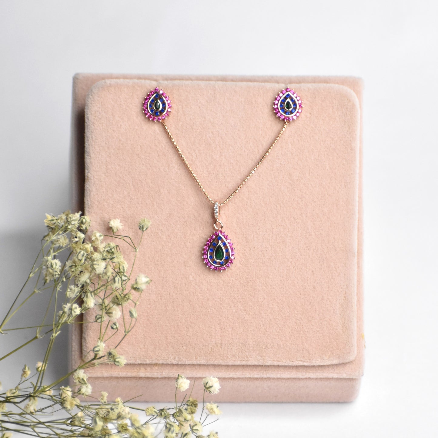 Vibrant Droplet Pendant Set