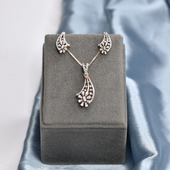 NIA Floratine Pendant Set