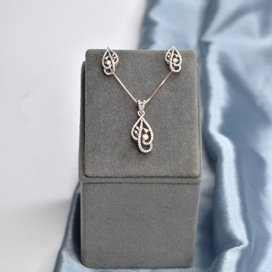 NIA Isla Pendant Set