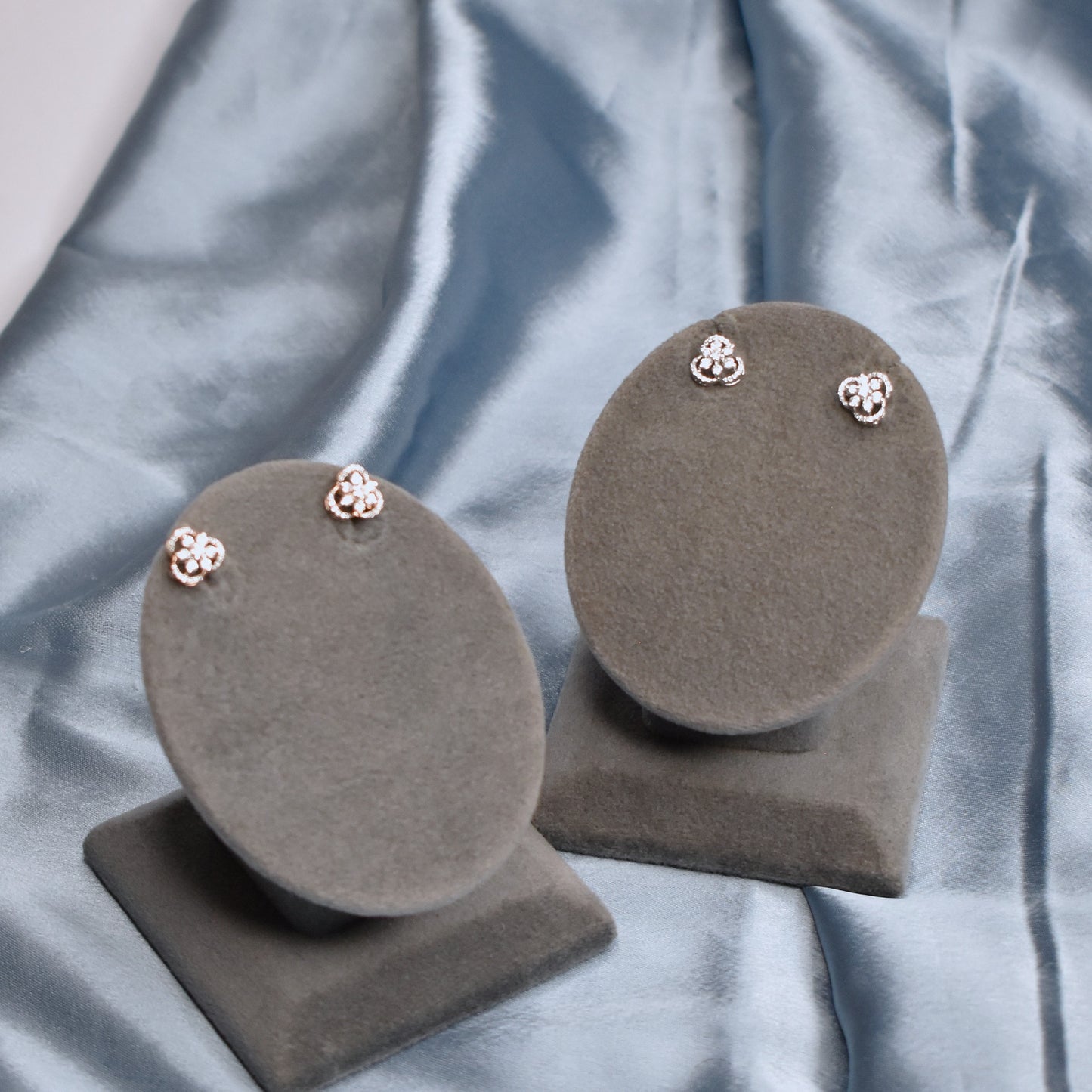 NIA Flora bloom Earrings