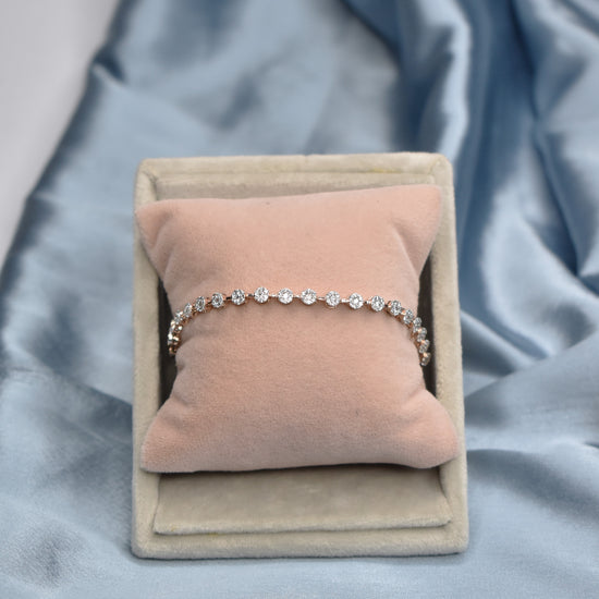 NIA Eternal Bracelet