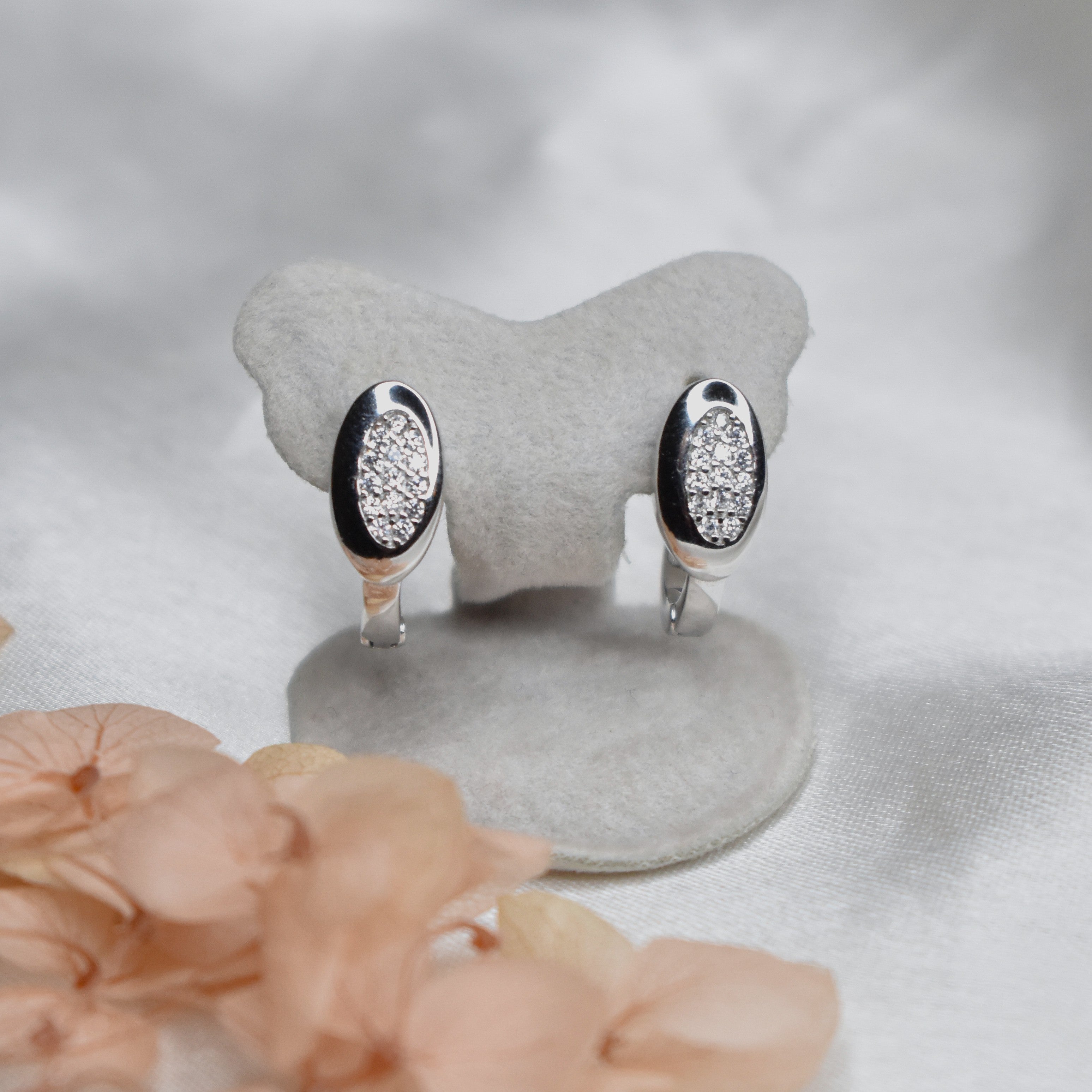 Alina Hoops