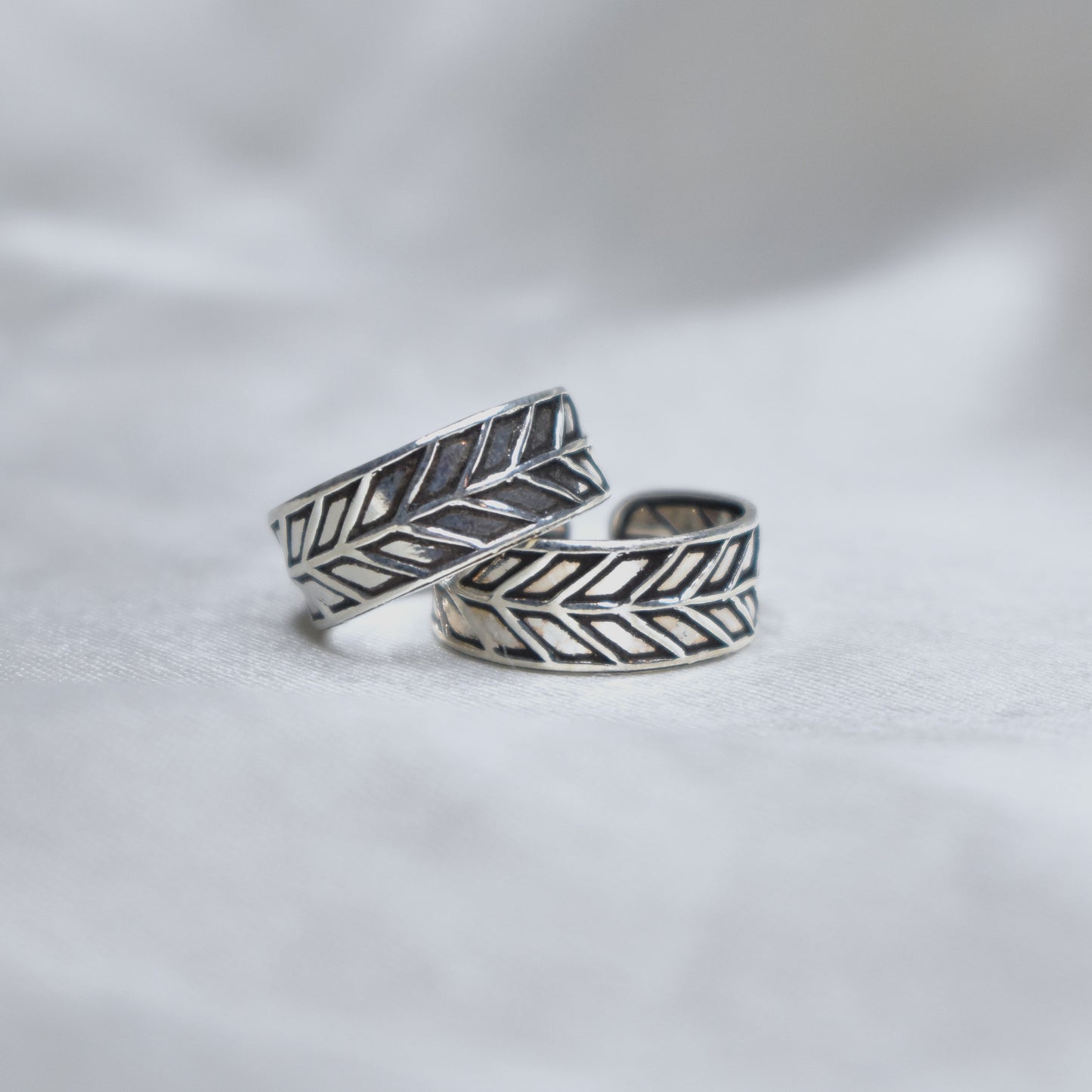 Arrow Toe Rings
