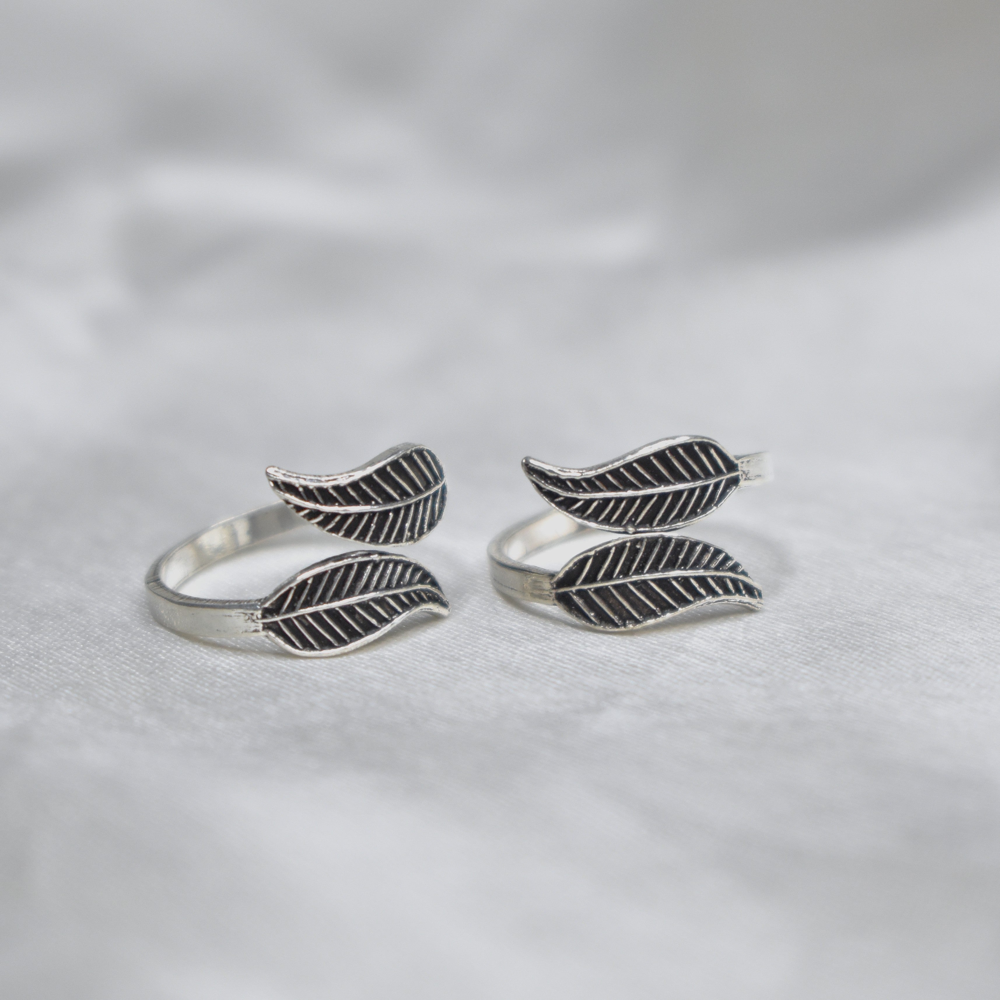 Leafy Toe Rings
