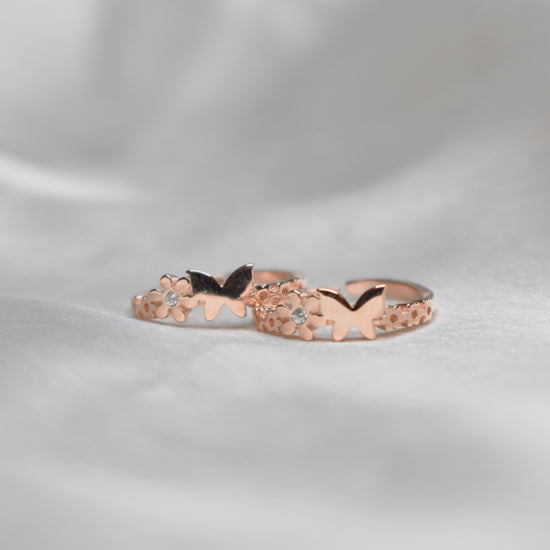 Sleek Butterfly Toe Rings