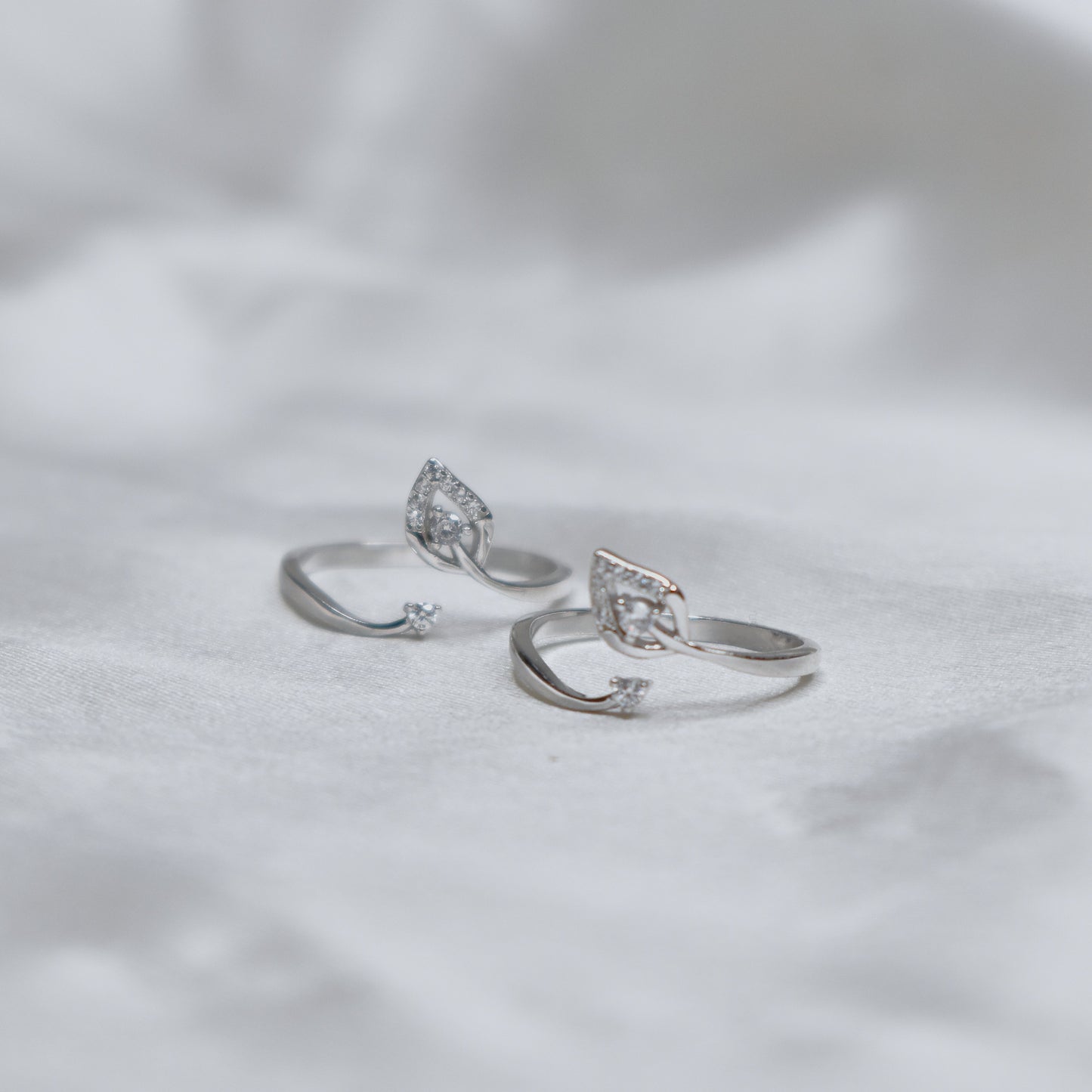 Rising Leaf Toe Rings