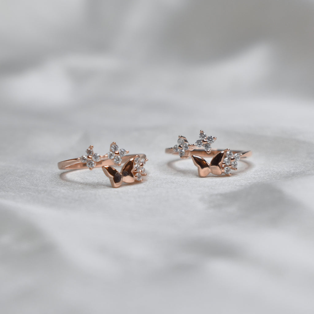 Fluttering Toe Rings