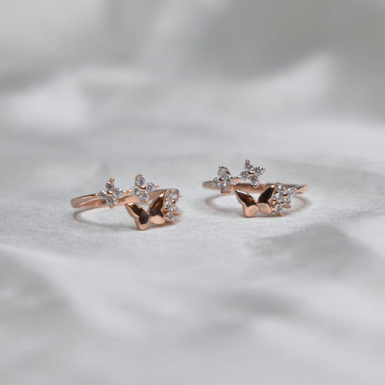 Fluttering Toe Rings