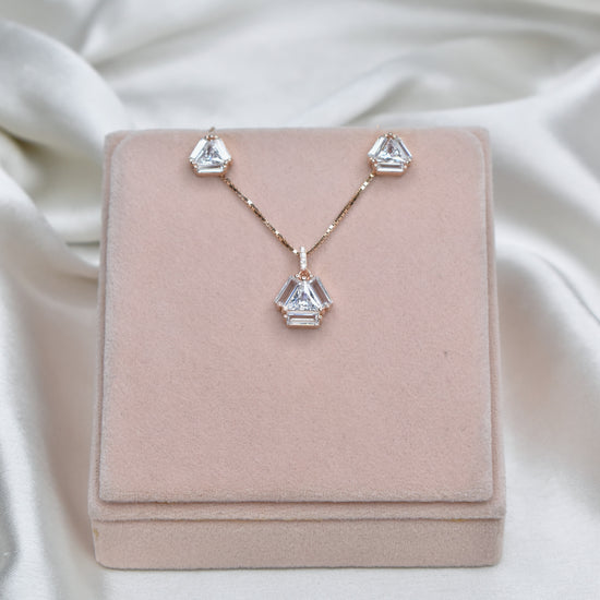 Tri Crystal Pendant Set