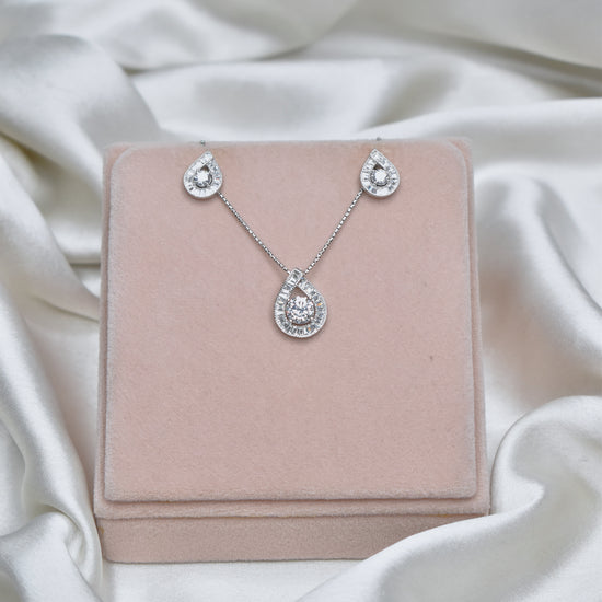 Crystal Cut Pendant Set