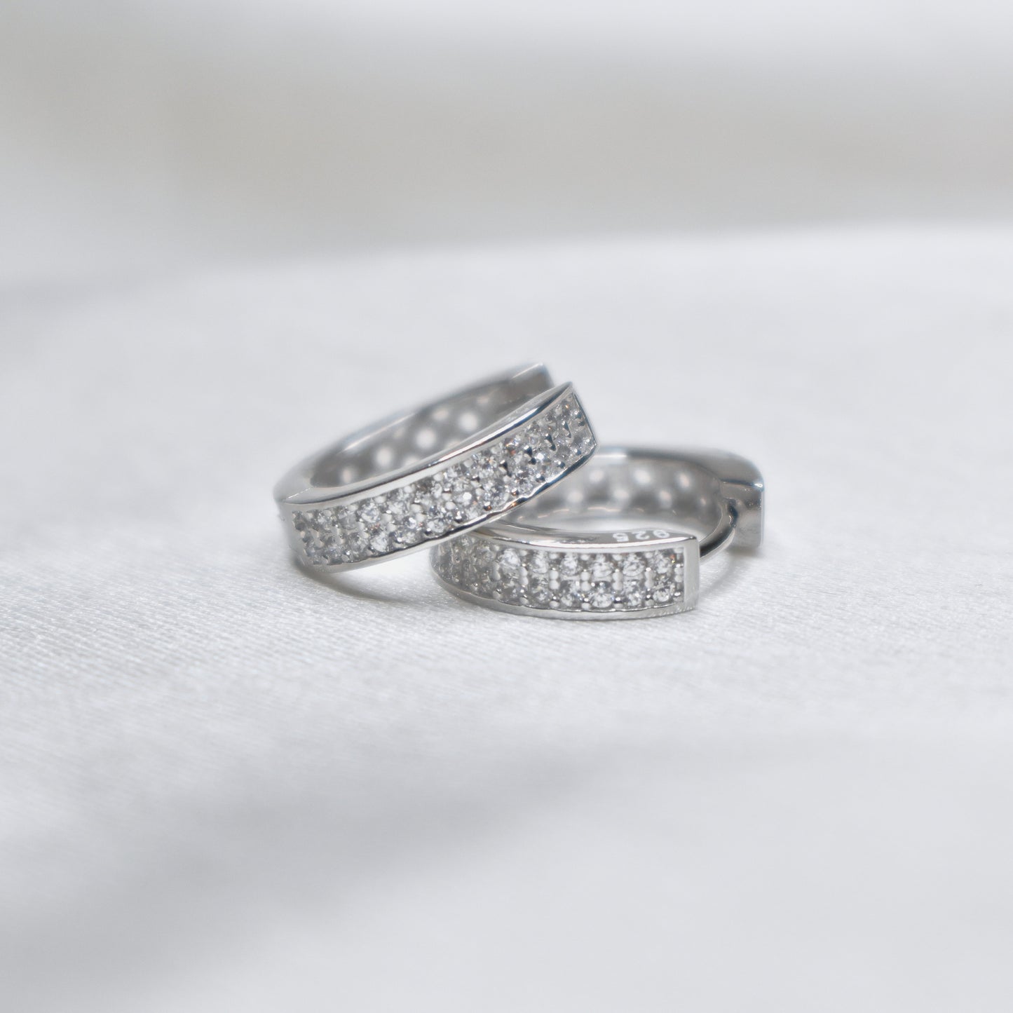 Solitaire Bali Earrings