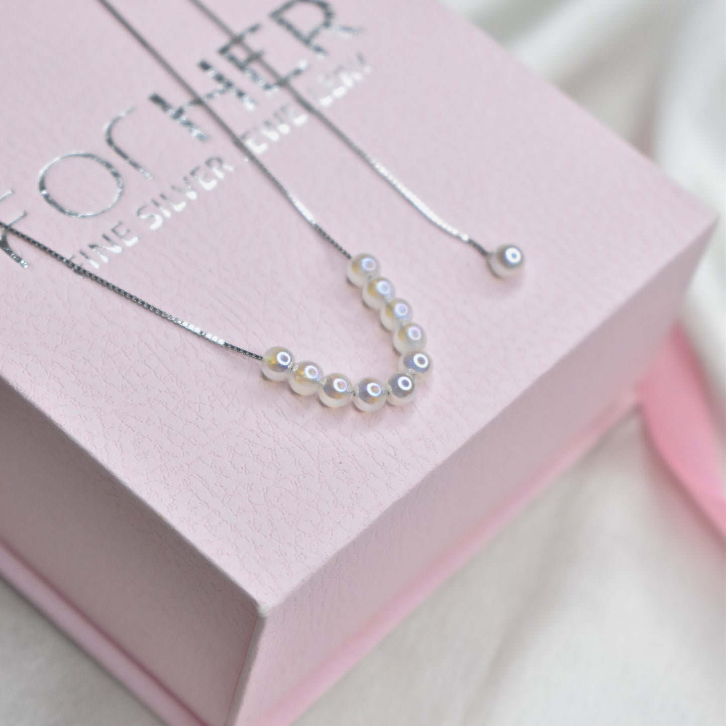 Pearl chain Necklace