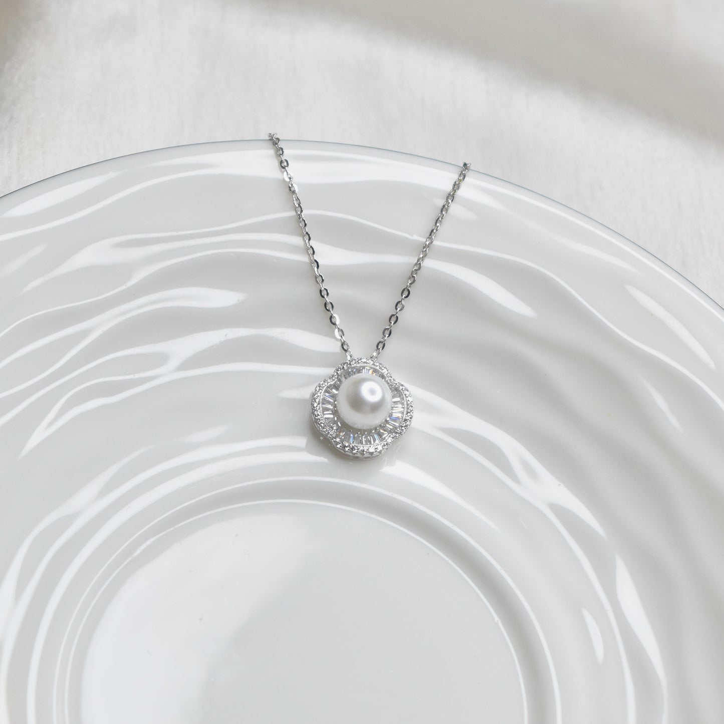 Pearl Bloom Necklace