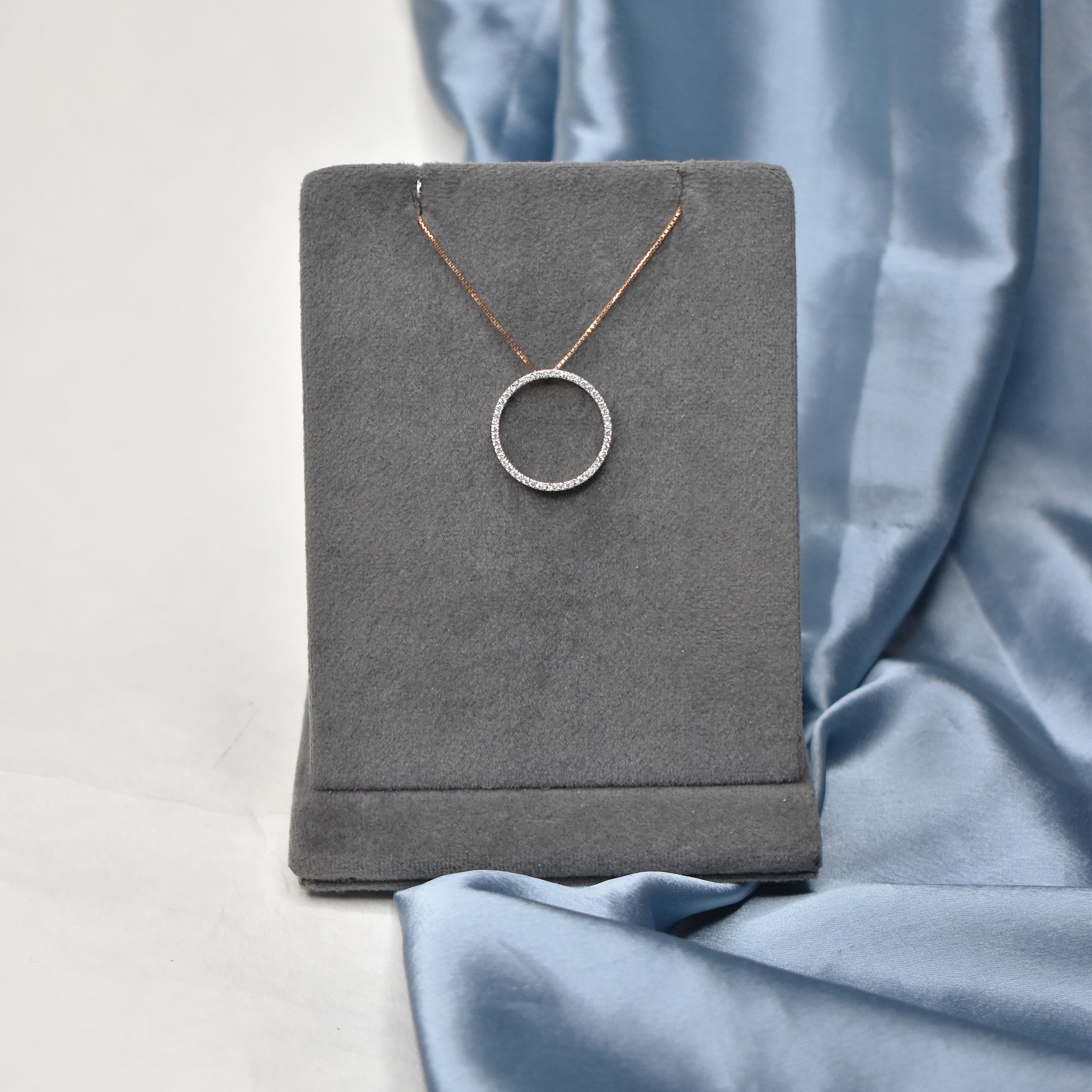 NIA Circular Necklace