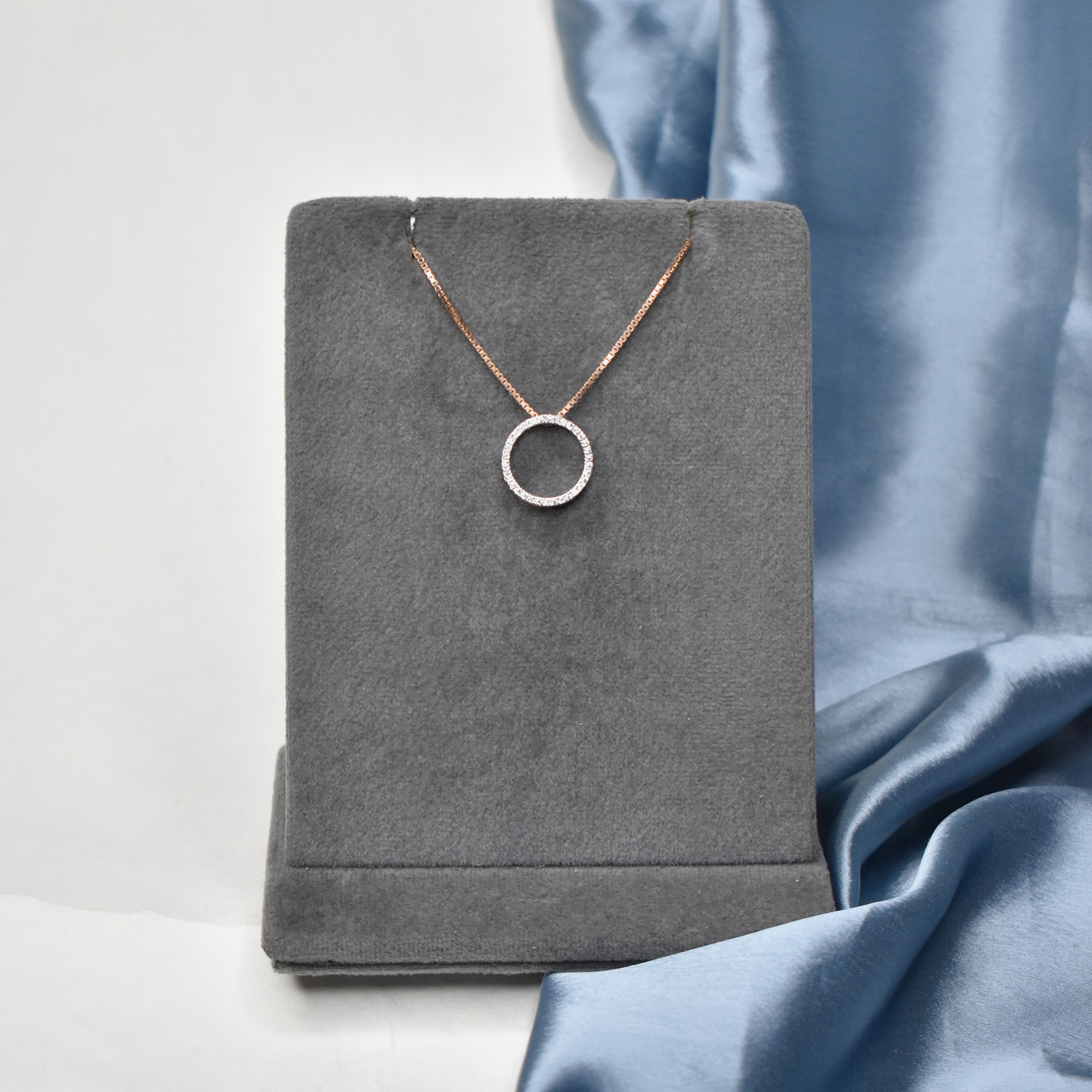 NIA Circular Necklace