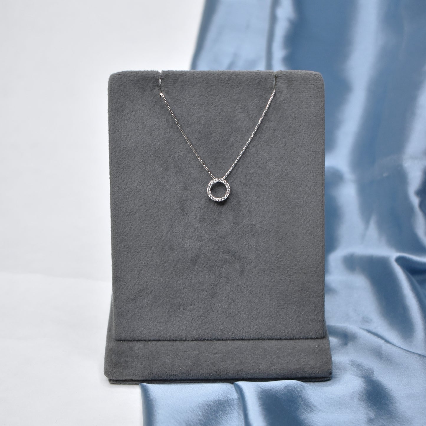 NIA Circular Necklace